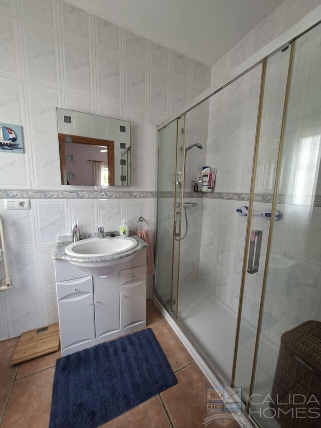 Casa de Estrella : Resale Villa for Sale in Arboleas, Almería