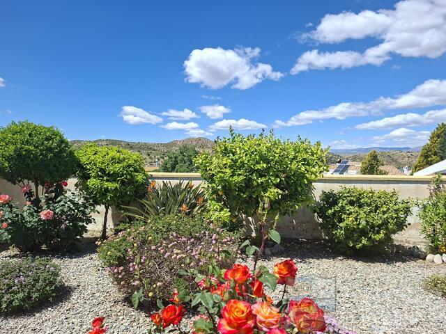 Casa de Estrella : Resale Villa for Sale in Arboleas, Almería