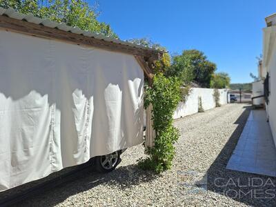 Casa de Sol : Resale Villa in Arboleas, Almería