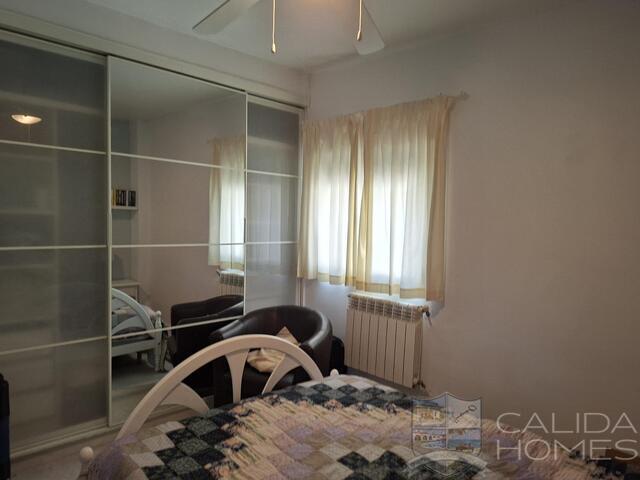 Casa de Sol : Resale Villa for Sale in Arboleas, Almería