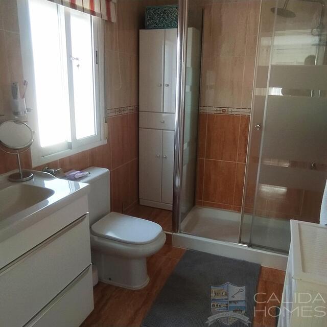 Casa de Tu y Mi : Resale Villa for Sale in La Alfoquia, Almería