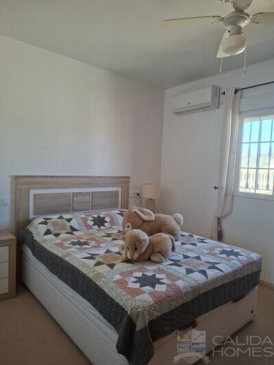 Casa de Zeus : Resale Villa in Arboleas, Almería