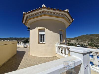 Casa de Zeus : Resale Villa in Arboleas, Almería
