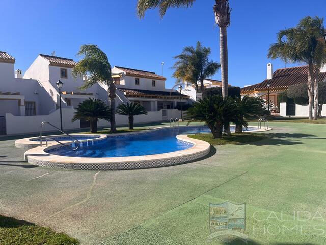 Casa Finch : Duplex for Sale in Torre De La Horadada, Alicante