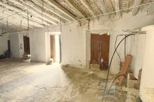 Casa Frank: Village or Town House for Sale in Albanchez, Almería