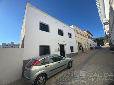 Casa Frankie: Village or Town House in Purchena, Almería