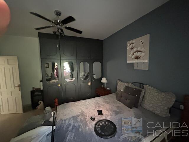 Casa Fuente: Resale Villa for Sale in Oria, Almería