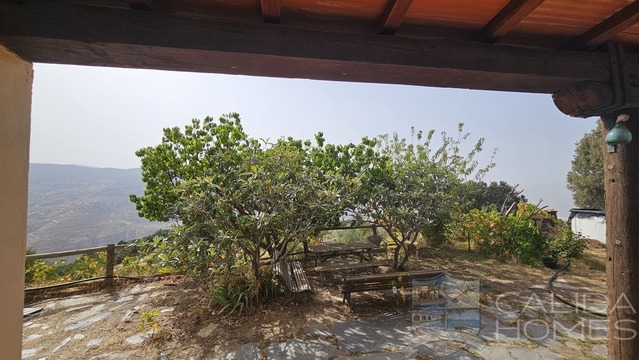 Casa Goldi: Detached Character House for Sale in Sierro, Almería