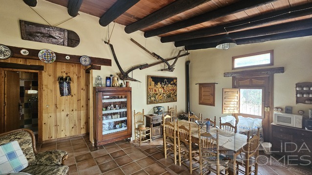 Casa Goldi: Detached Character House for Sale in Sierro, Almería