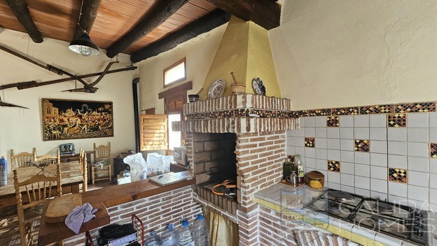 Casa Goldi: Detached Character House for Sale in Sierro, Almería