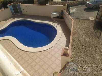 Casa Grande: Resale Villa in Arboleas, Almería