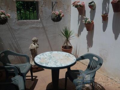 Casa Hacienda: Detached Character House in Cantoria, Almería