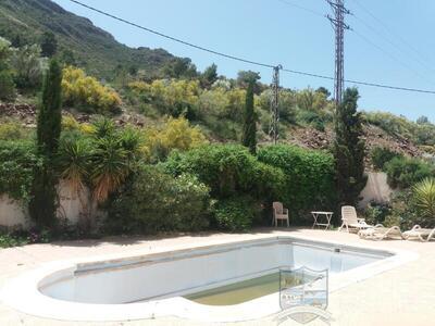 Casa Hacienda: Detached Character House in Cantoria, Almería