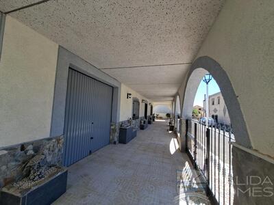 Casa Haven : Resale Villa in Somontin, Almería