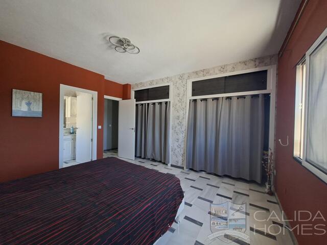 Casa Haven : Resale Villa for Sale in Somontin, Almería