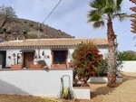 Casa Jen: Detached Character House for Sale in Oria, Almería