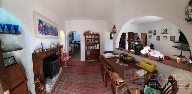 Casa Jen: Detached Character House for Sale in Oria, Almería