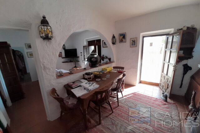Casa Jen: Detached Character House for Sale in Oria, Almería
