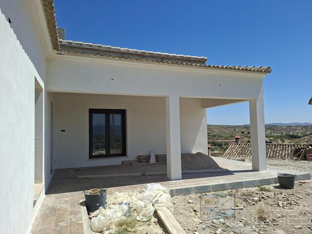 Casa King of the Castle: Resale Villa for Sale in Partaloa, Almería