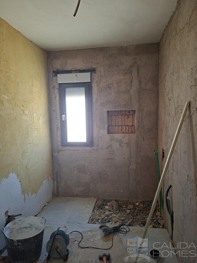 Casa King of the Castle: Resale Villa for Sale in Partaloa, Almería