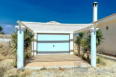 Casa Labores: Resale Villa in Albox, Almería