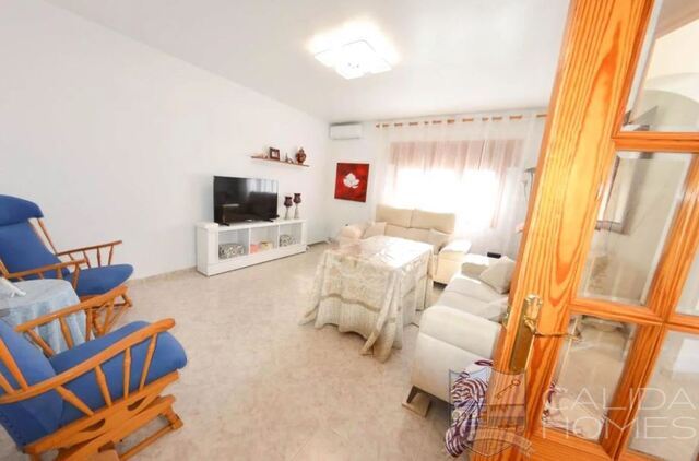 Casa Lindo: Detached Character House for Sale in Albox, Almería