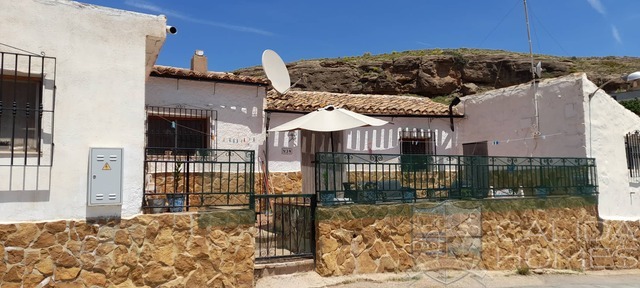 Casa Lobelia: Village or Town House for Sale in Albox, Almería