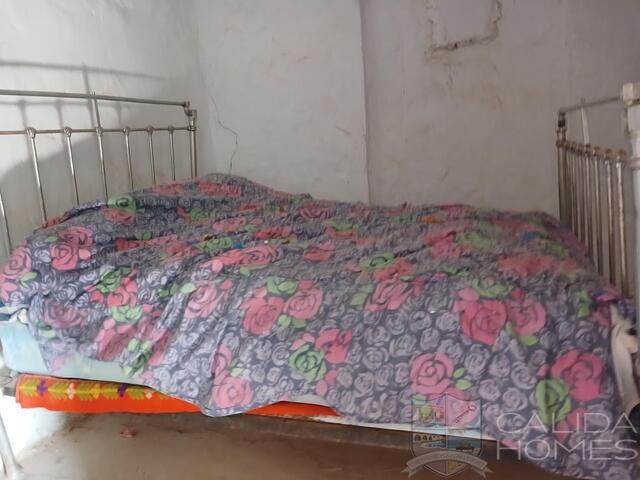 Casa Meadow: Village or Town House for Sale in Cantoria, Almería