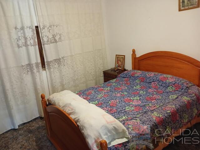 Casa Meadow: Village or Town House for Sale in Cantoria, Almería