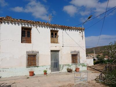 Casa Meadow: Village or Town House in Cantoria, Almería
