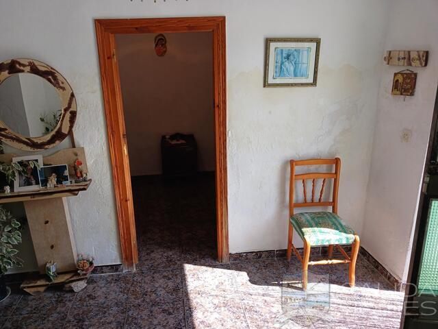 Casa Meadow: Village or Town House for Sale in Cantoria, Almería