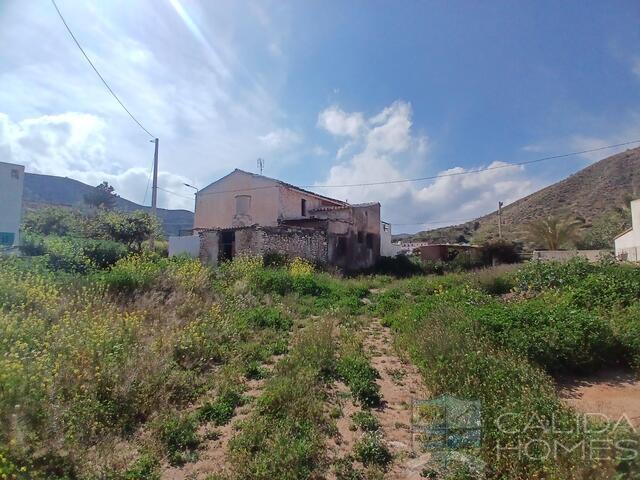 Casa Meadow: Village or Town House for Sale in Cantoria, Almería