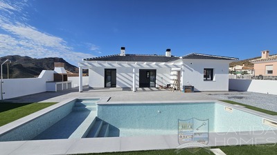 Casa Moderna : Off Plan Villa in Arboleas, Almería