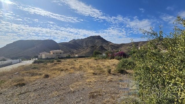 Casa Moderna : Off Plan Villa for Sale in Arboleas, Almería