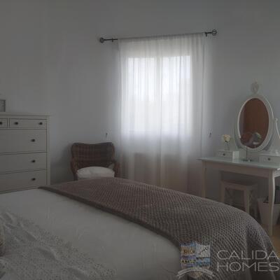 Casa Montana: Resale Villa in Oria, Almería