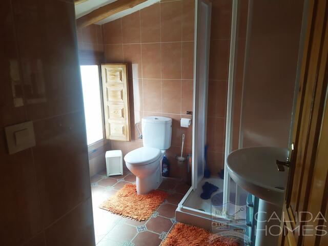 Casa Naranja : Village or Town House for Sale in Arboleas, Almería