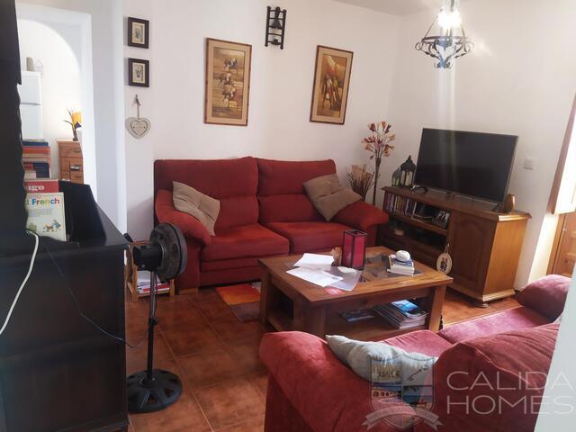 Casa Naranja : Village or Town House for Sale in Arboleas, Almería