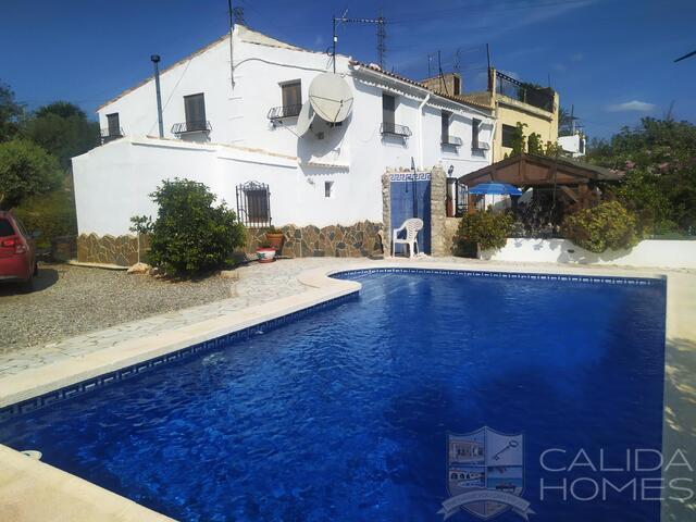 Casa Naranja : Dorp of Stadshuis te Koop in Arboleas, Almería