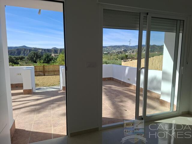 Casa Nueva: Village or Town House for Sale in La Alfoquia, Almería