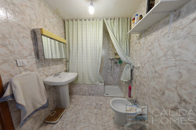 Casa Palaces : Semi-Detached Property in Zurgena, Almería