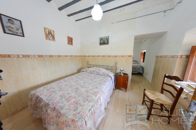 Casa Palaces : Semi-Detached Property in Zurgena, Almería