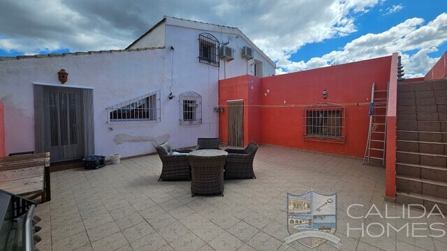 Casa Paloma: Detached Character House for Sale in Zurgena, Almería