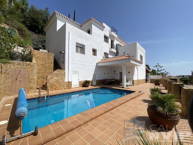 Casa Parata: Resale Villa for Sale in La Parata (Mojacar), Almería