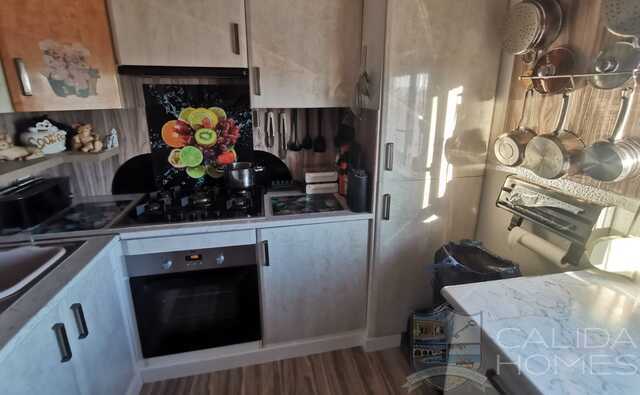 Chalet Piedra: Detached Character House for Sale in Oria, Almería