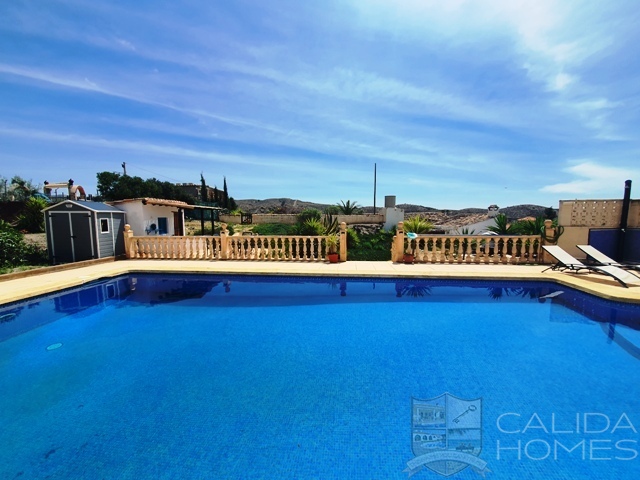 Casa Pocicas: Detached Character House for Sale in albox, Almería