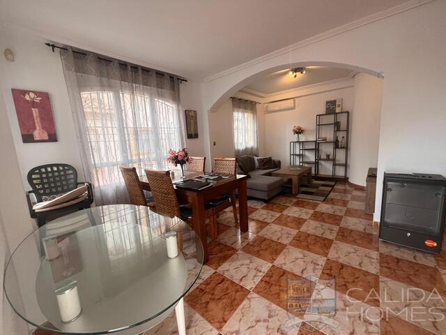 Casa Prime: Resale Villa for Sale in Lomas De Cabo Roig, Alacant/Alicante