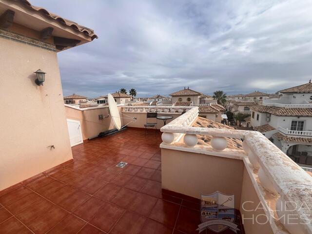 Casa Prime: Resale Villa for Sale in Lomas De Cabo Roig, Alacant/Alicante