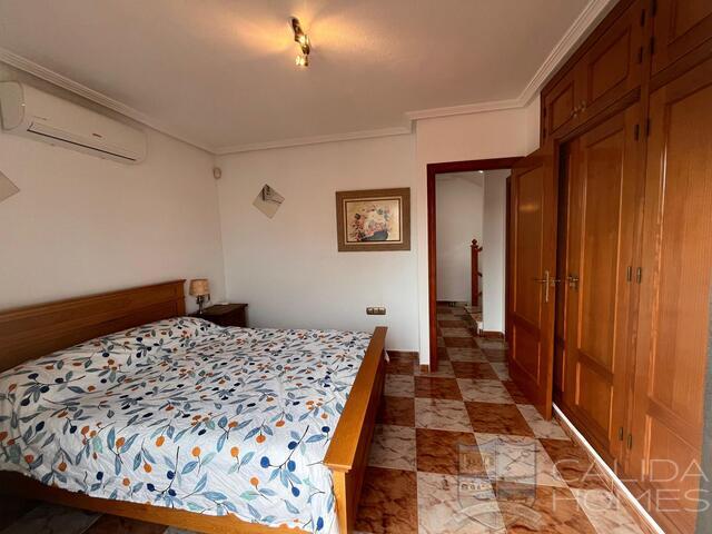 Casa Prime: Resale Villa for Sale in Lomas De Cabo Roig, Alacant/Alicante