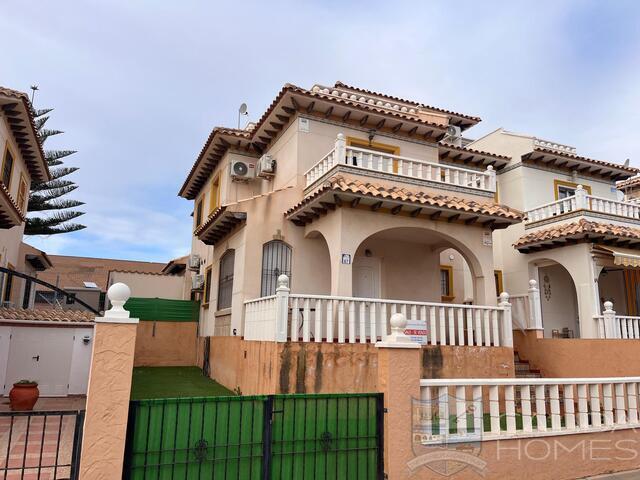 Casa Prime: Resale Villa for Sale in Lomas De Cabo Roig, Alacant/Alicante