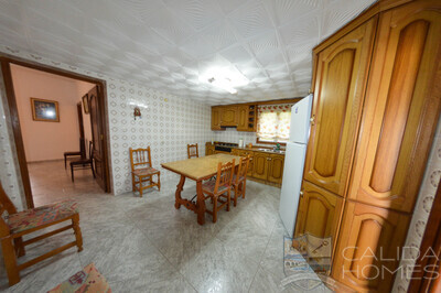 Casa Pueblo : Detached Character House in La Alfoquia, Almería